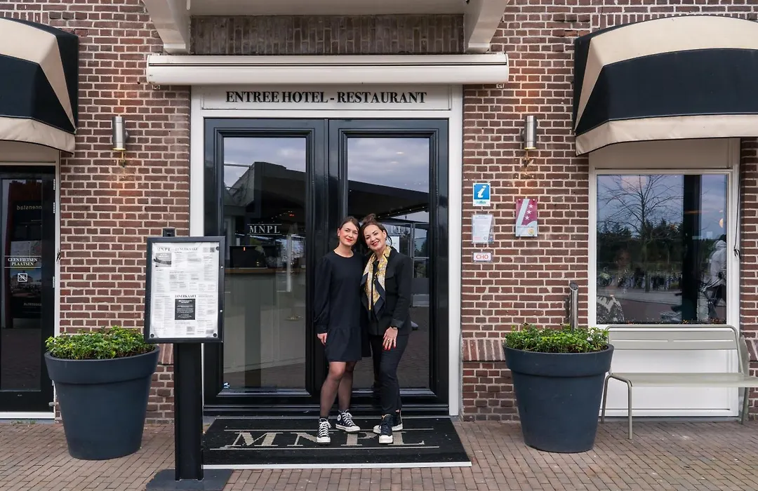 Restaurant & Hotel Monopole Harderwijk-1
