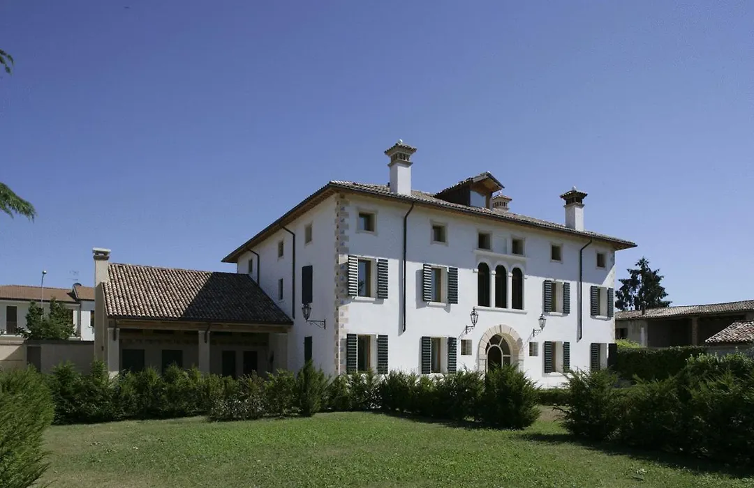 Villa Busta Hotel-1