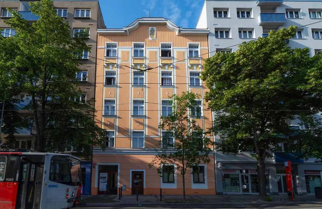 Hotel Leon-1
