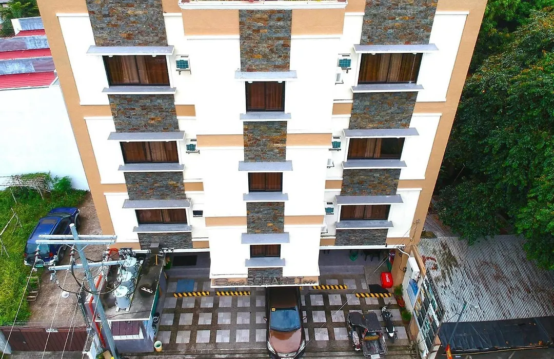 East Square Inn-1