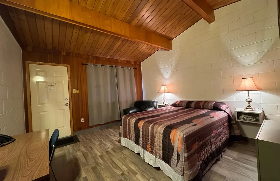 Ace Crown Motel-1