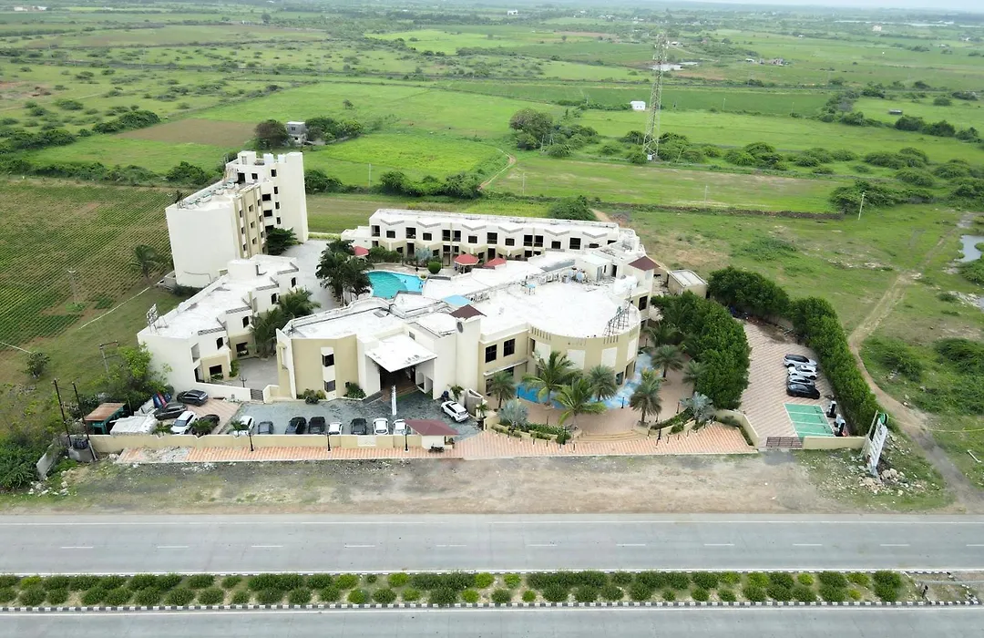 Bapu'S Resort, Dwarka-1