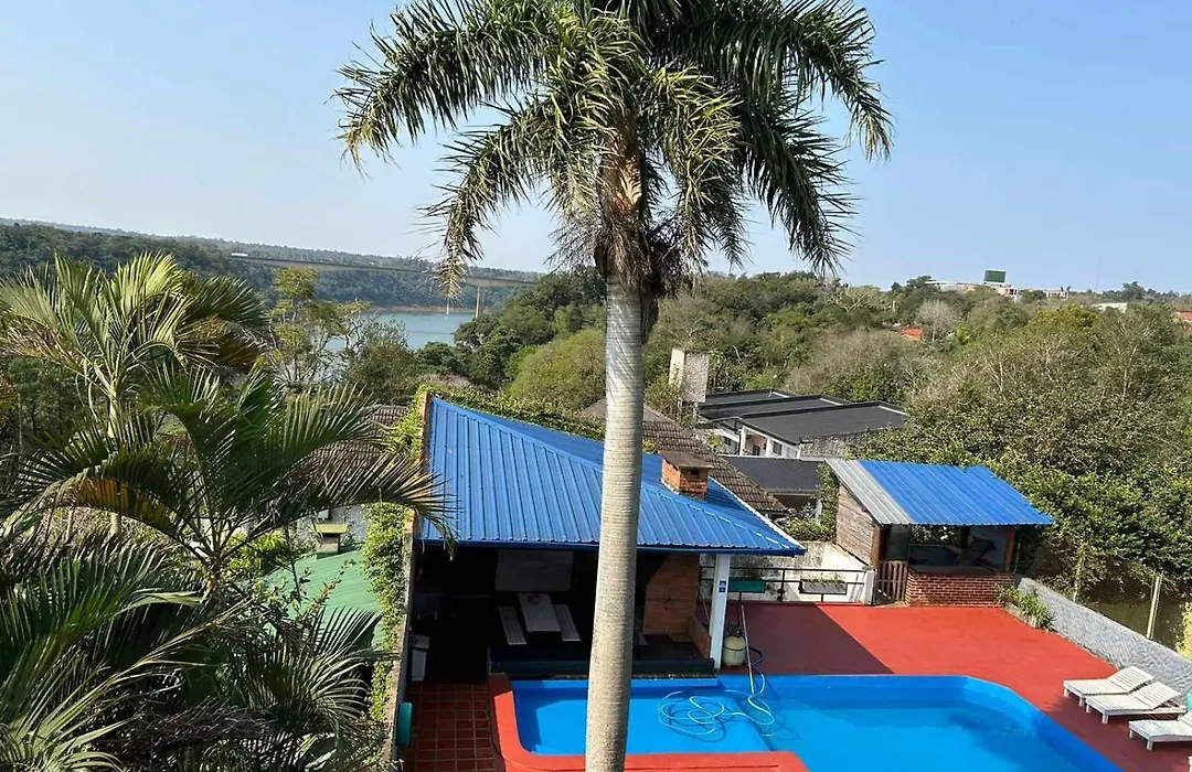 Guembe Al Rio Hostel-1