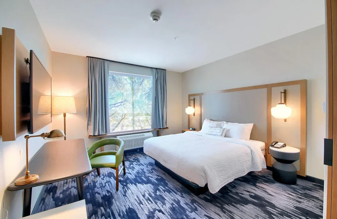 Fairfield Inn & Suites By Marriott Dallas Cedar Hill-1
