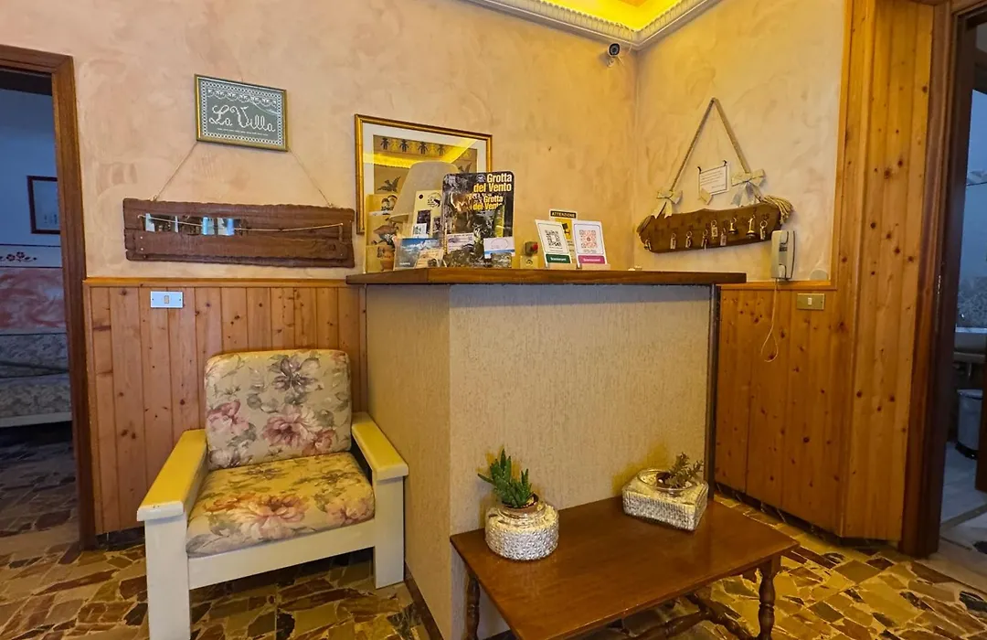 La Villa-1