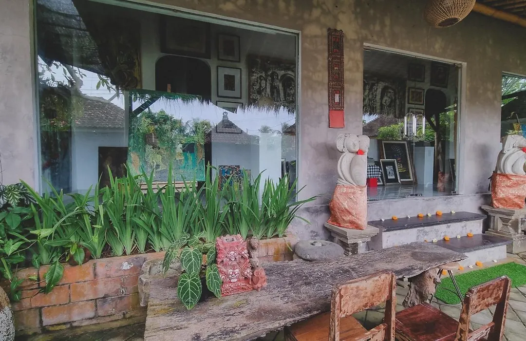 Aura Guesthouse-1