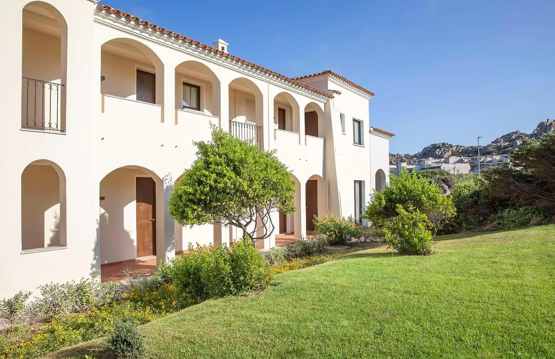 Mangia'S Santa Teresa Sardinia, Curio Collection By Hilton-1