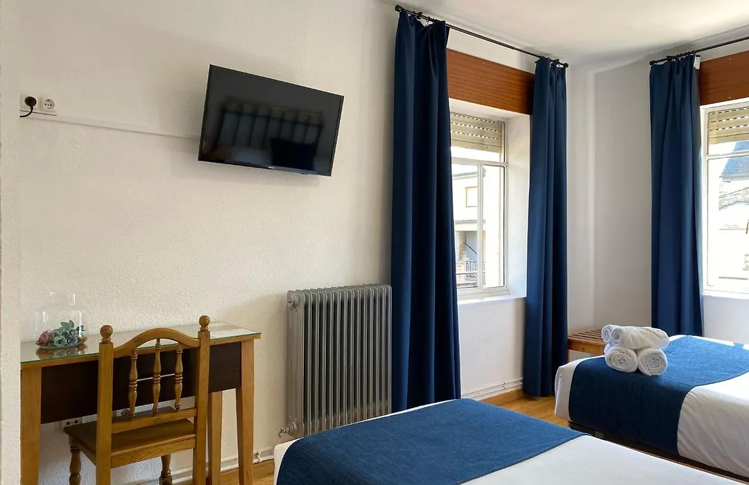 Hostal La Trucha Sanabria-1