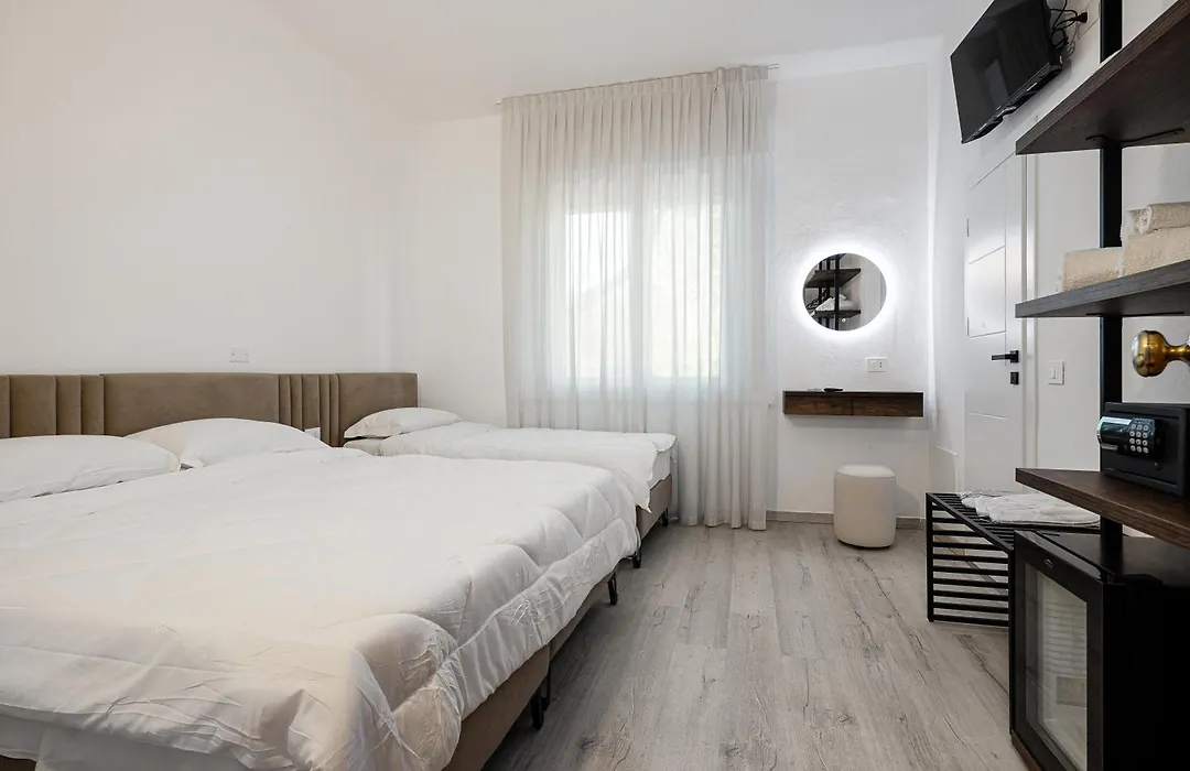 Hotel Levante Cesenatico-1