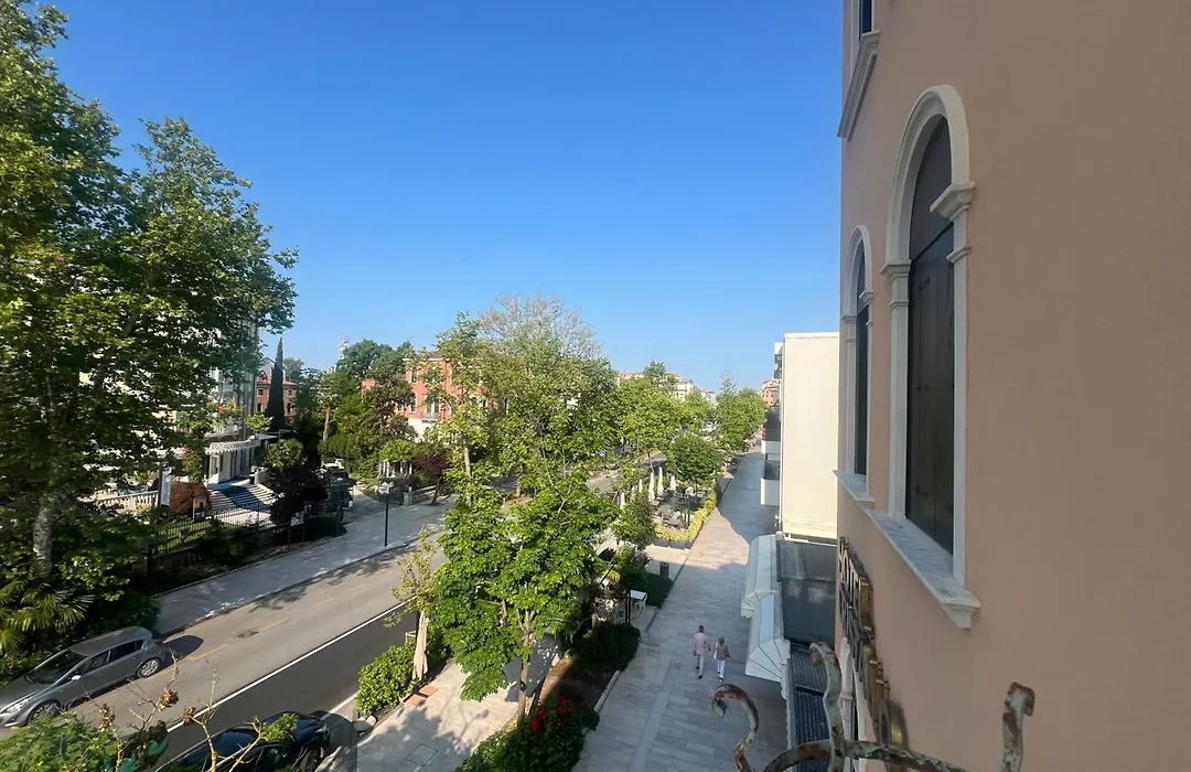 Hotel Cristallo-1