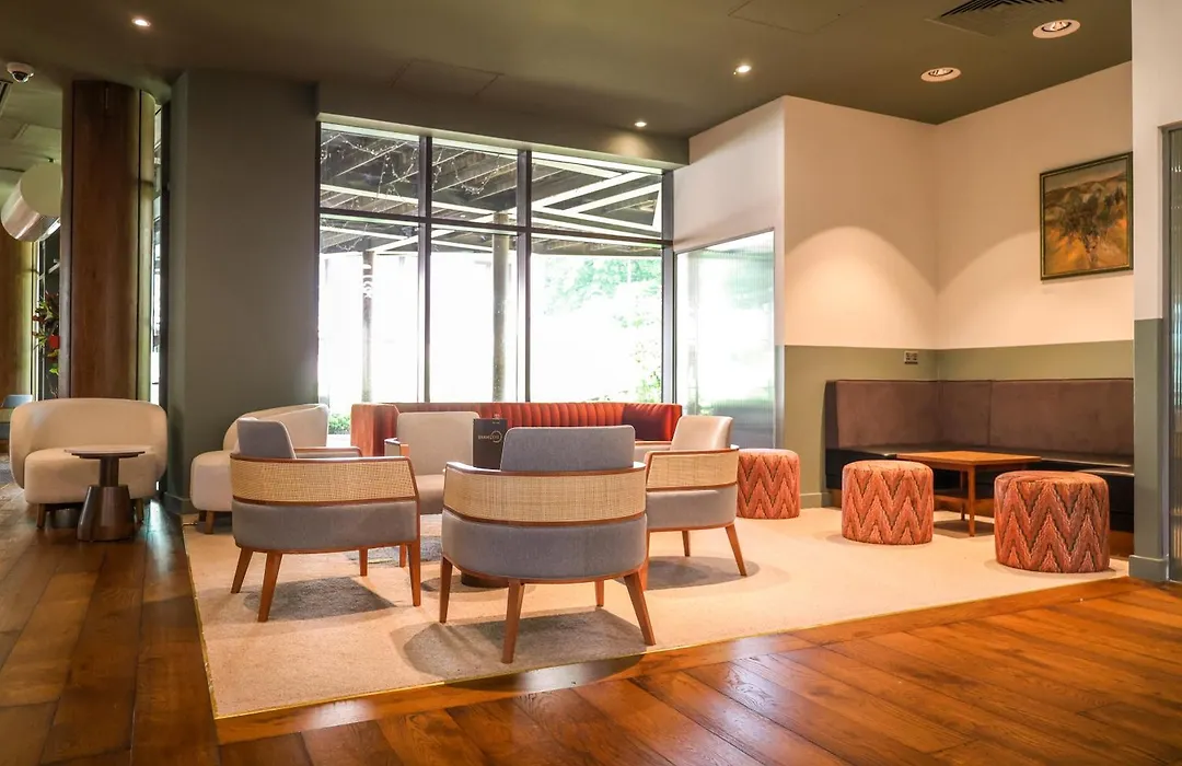 The Orchard Hotel & Restaurant-1