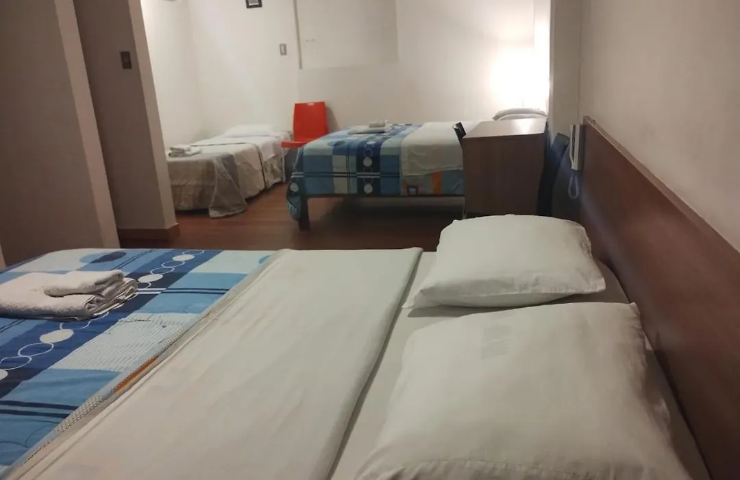 Hotel Paris Lima-1