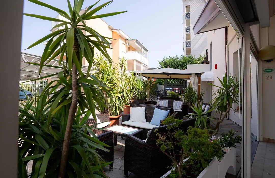 Hotel Berna-1