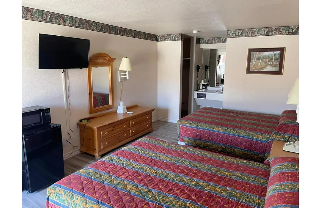Lakeside Inn & Suites By Oyo Mathis I 37-1