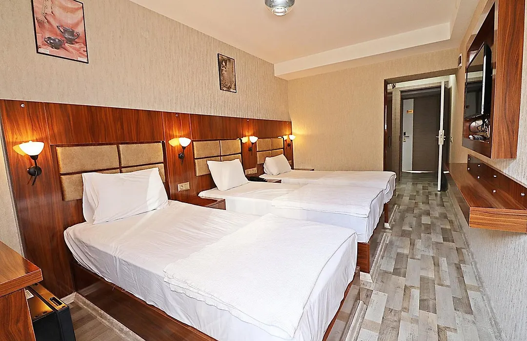 Marina Hotel-1