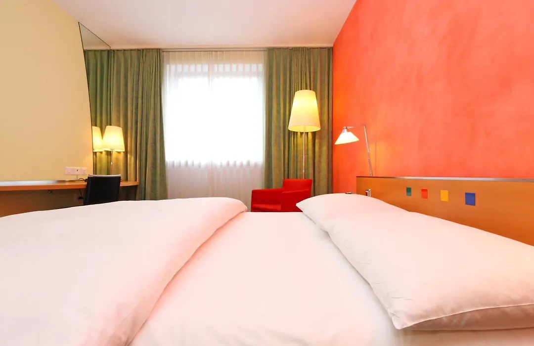 Hotel Metropol Basel-1