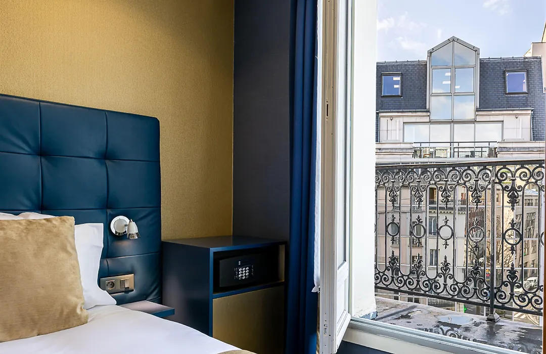Trianon Gare de Lyon-1