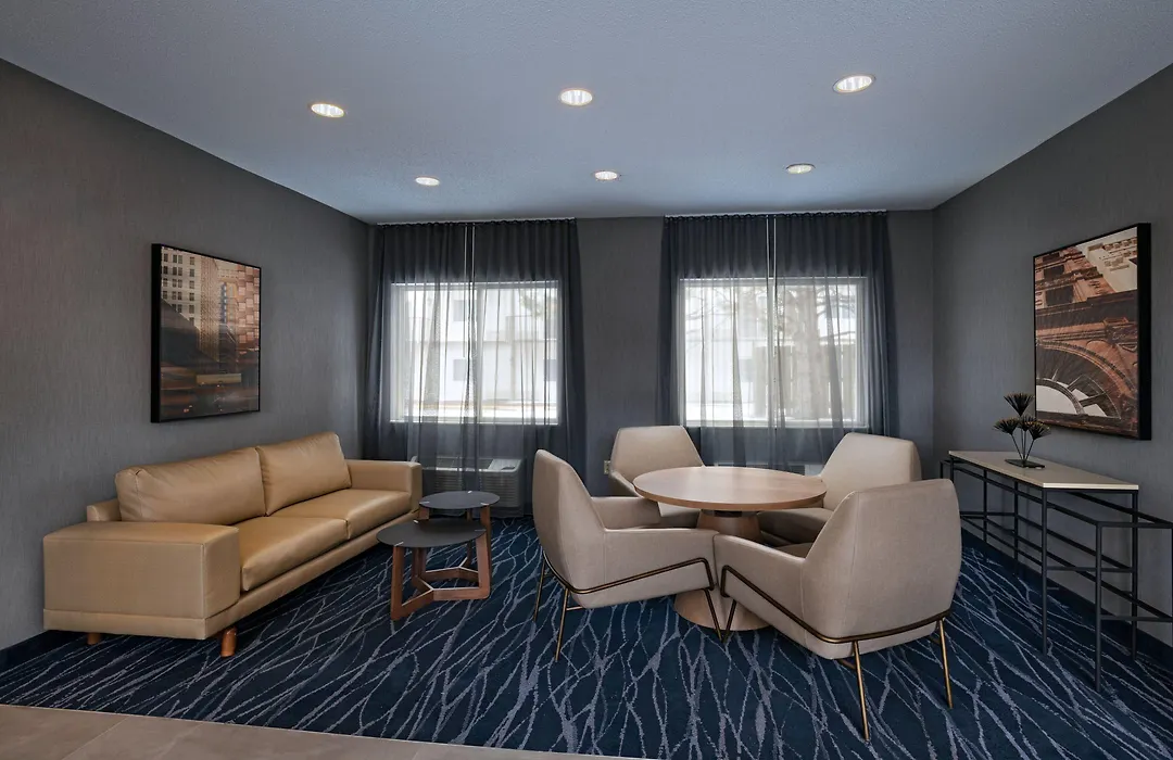 Fairfield Inn & Suites Kansas City Airport-1