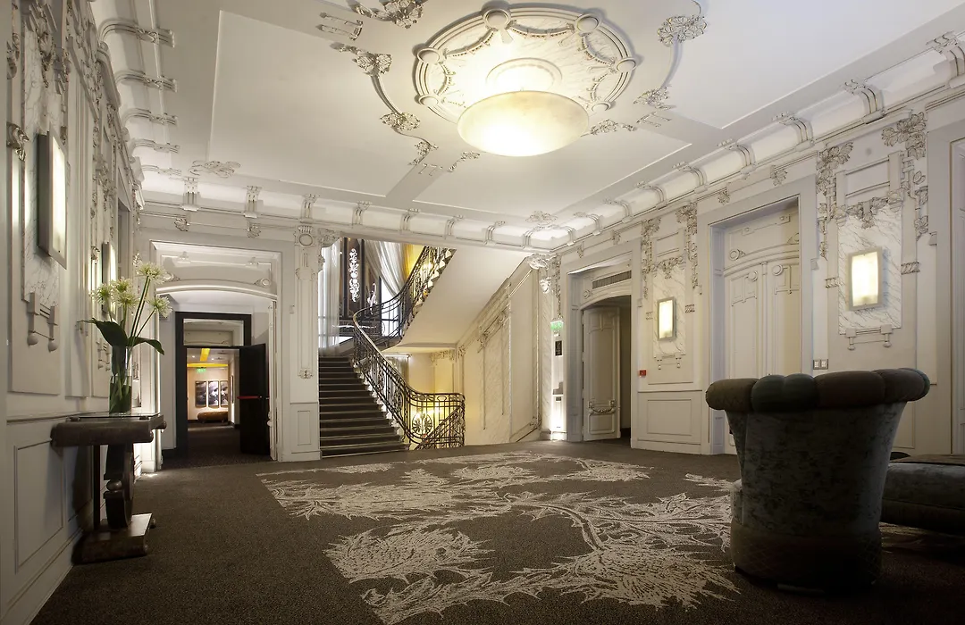 Savoy Hotel-1