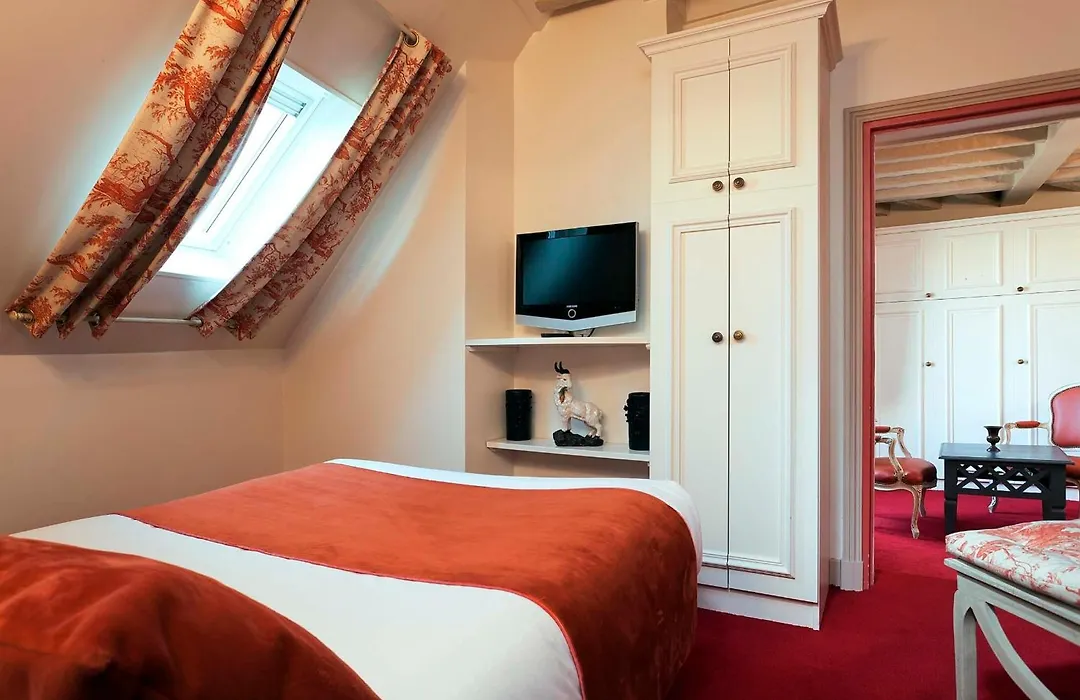 Hôtel des Ducs D'Anjou-1