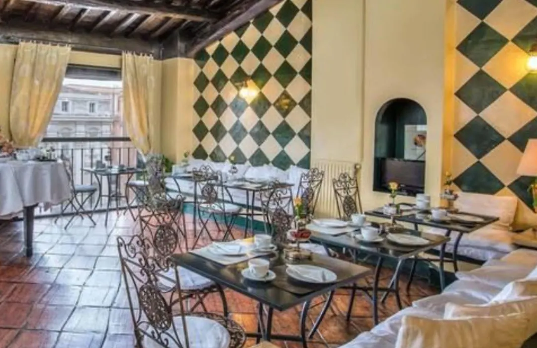 Hotel Fontana-1