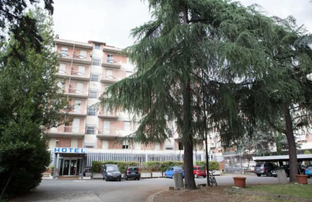 Auto Park Hotel-1