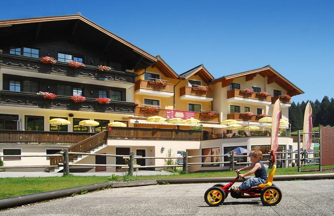 Gasthaus-Landhotel Traunstein-1