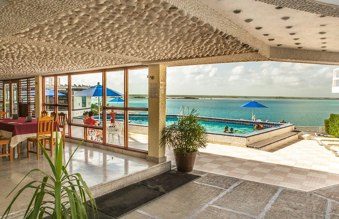 Hotel Laguna Bacalar-1