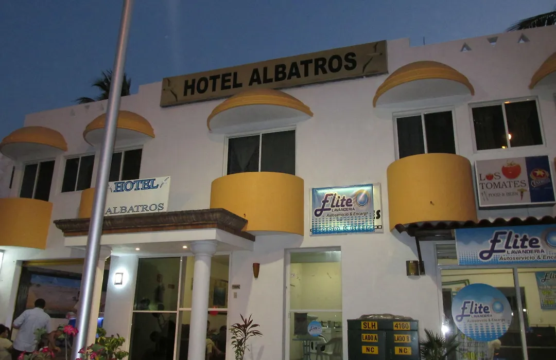 Hotel Albatros-1