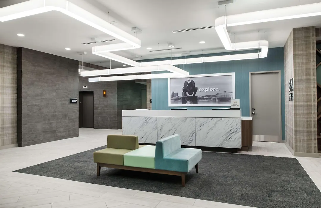 Hampton Inn & Suites Miami Wynwood Design District, Fl-1