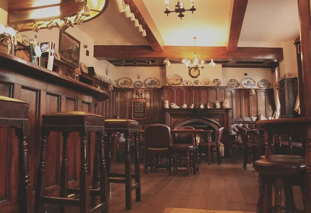 Masons Arms-1