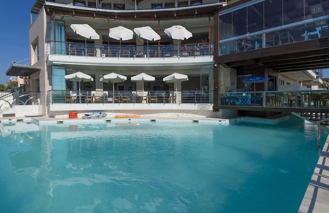 Cosmopolitan Hotel By Ghh-1