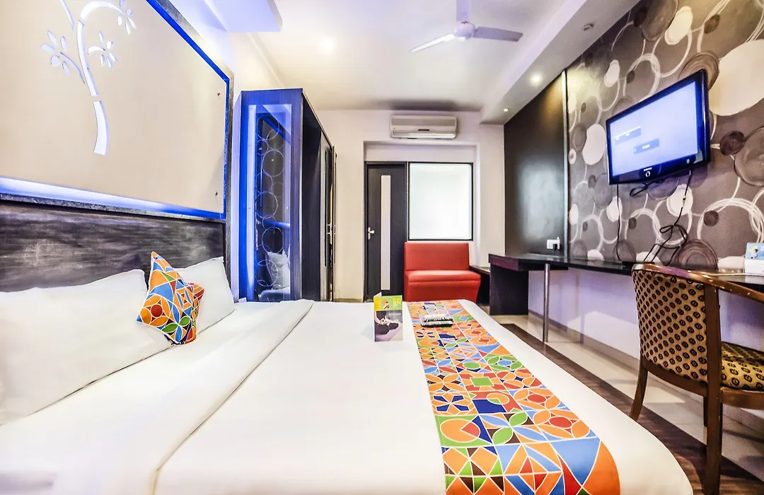Rapid Lakme Executive Hotel-1