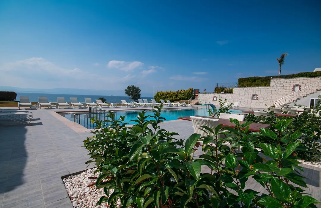 Life Point Hotel-1