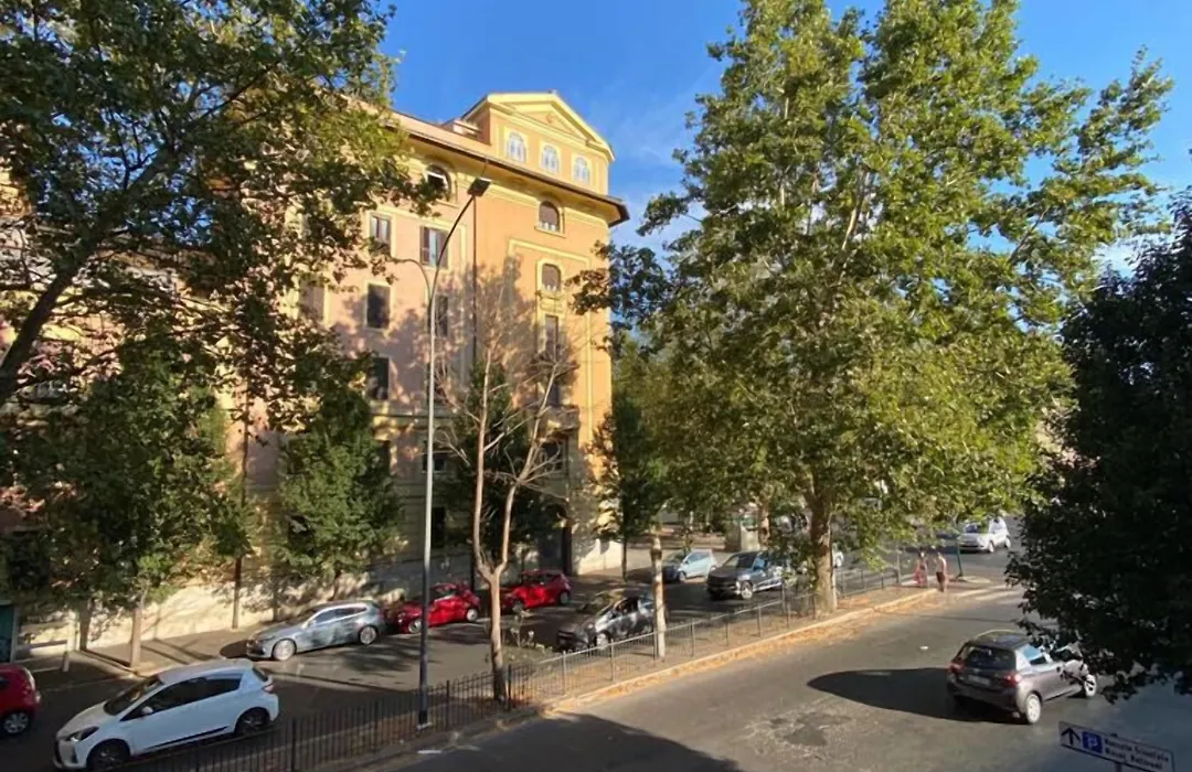 4 Vatican Rooms-1