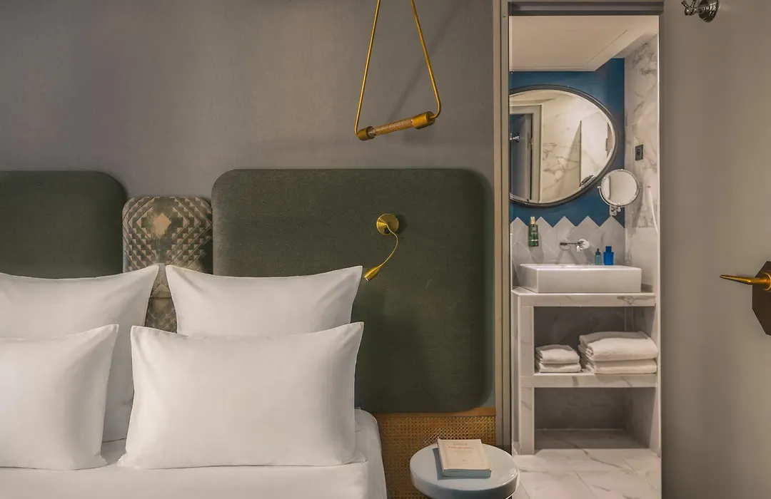 Handsome Hotel-1