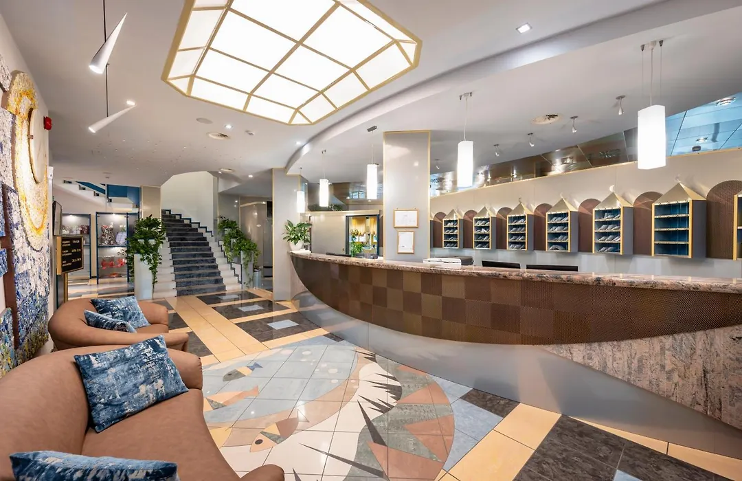 Hotel Luna-1