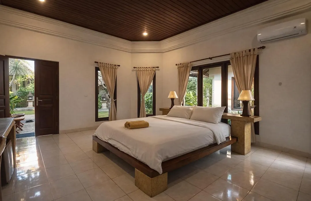 Villa Unggul-1