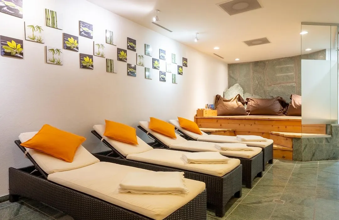 Hotel Chesa Surlej-1