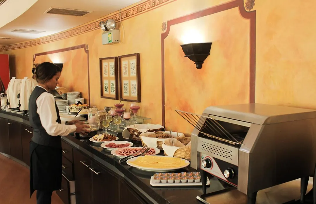 Hotel Leonardo da Vinci-1