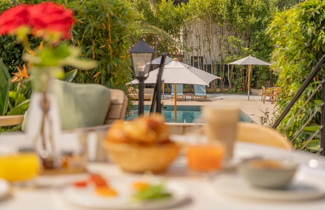Lou Saint-Tropez-1