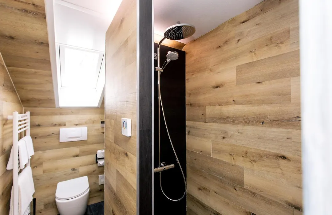 Hotel Anneliese-1