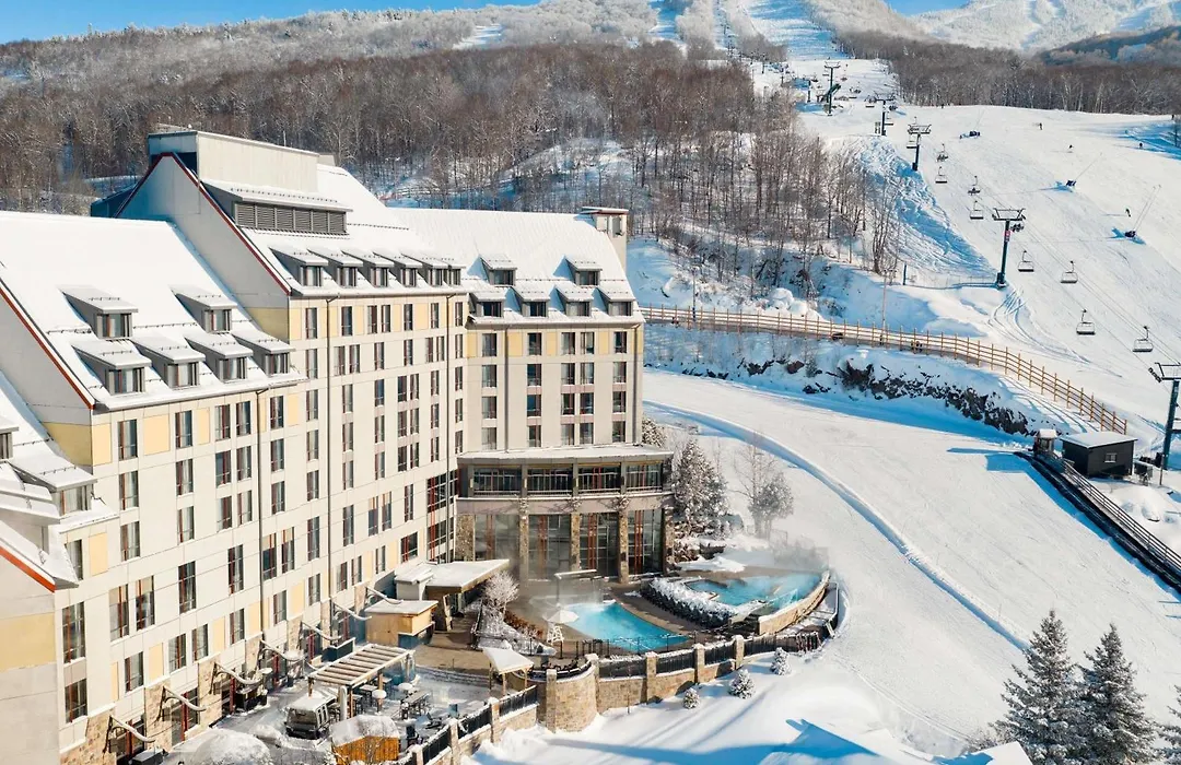 Fairmont Tremblant-1