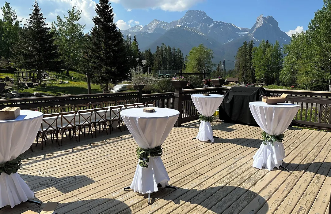 Banff Gate Mountain Resort-1