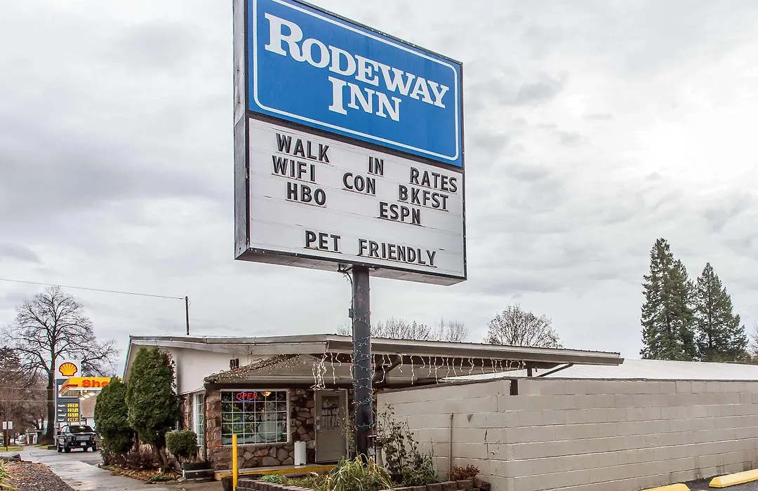 Rodeway Inn La Grande - Island City-1
