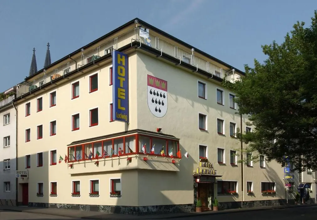 Hotel Ludwig Superior-1