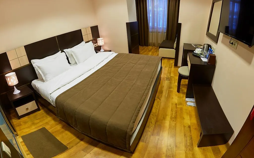 Hotel Lilia Yerevan-1