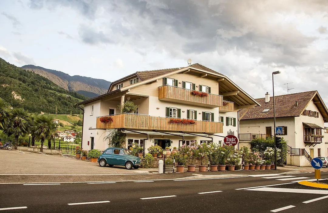 B&B Pizzeria Zur Traube-1