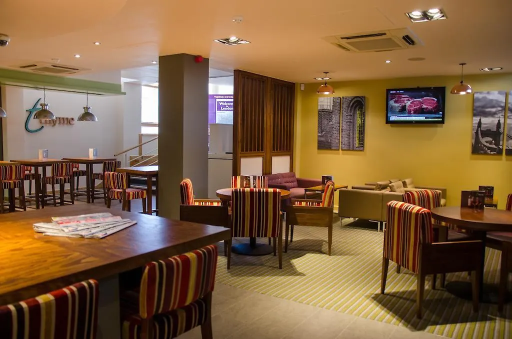 Premier Inn London Hammersmith-1