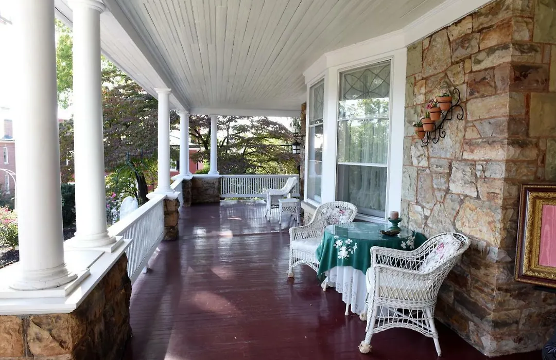 Berkeley House Bed & Breakfast-1